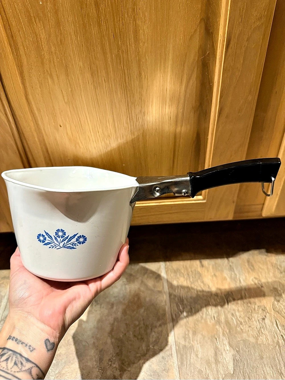 CorningWare Blue Cornflower 1-Quart Saucemaker